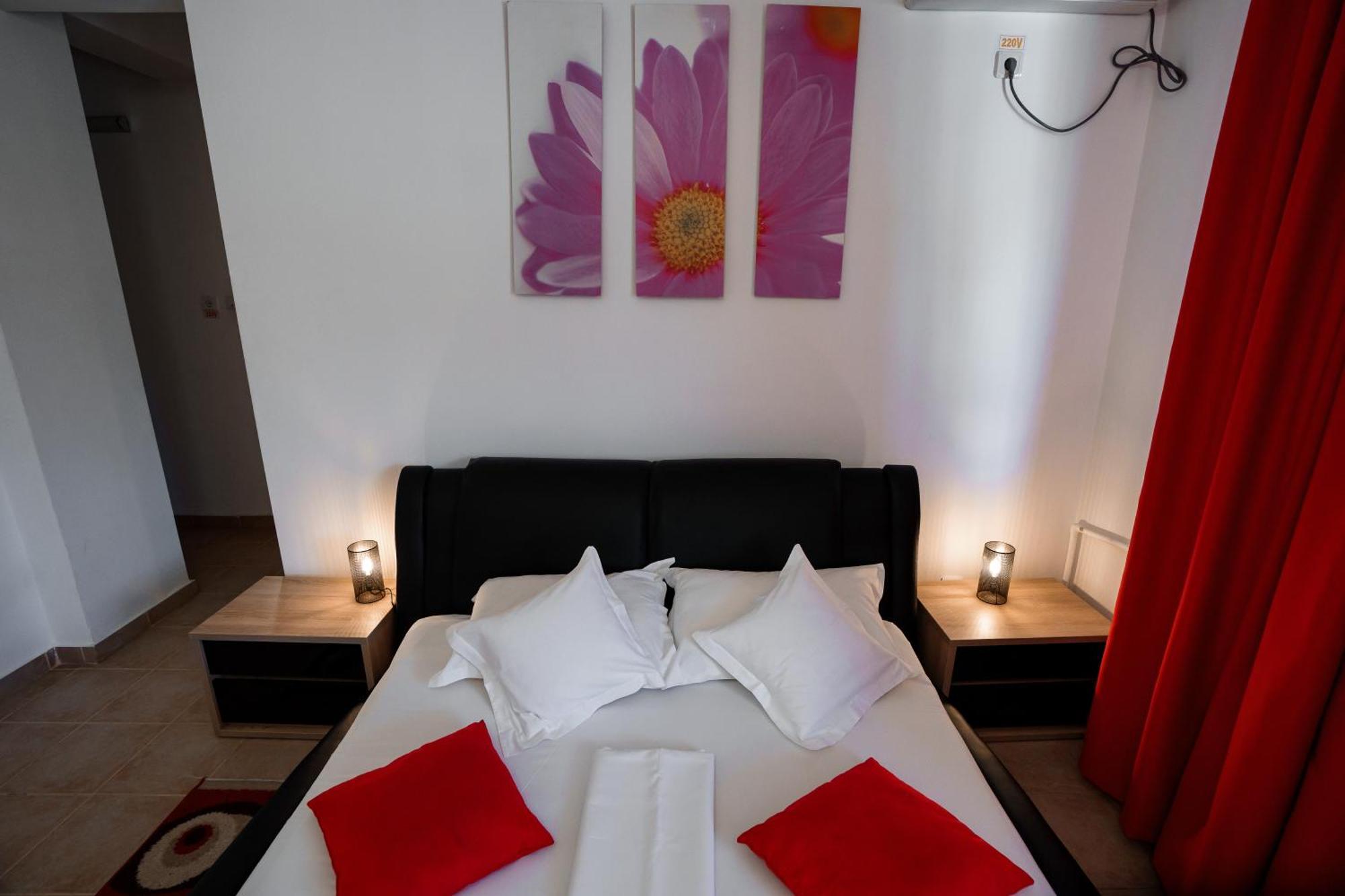 Hotel Raluca Năvodari Zewnętrze zdjęcie
