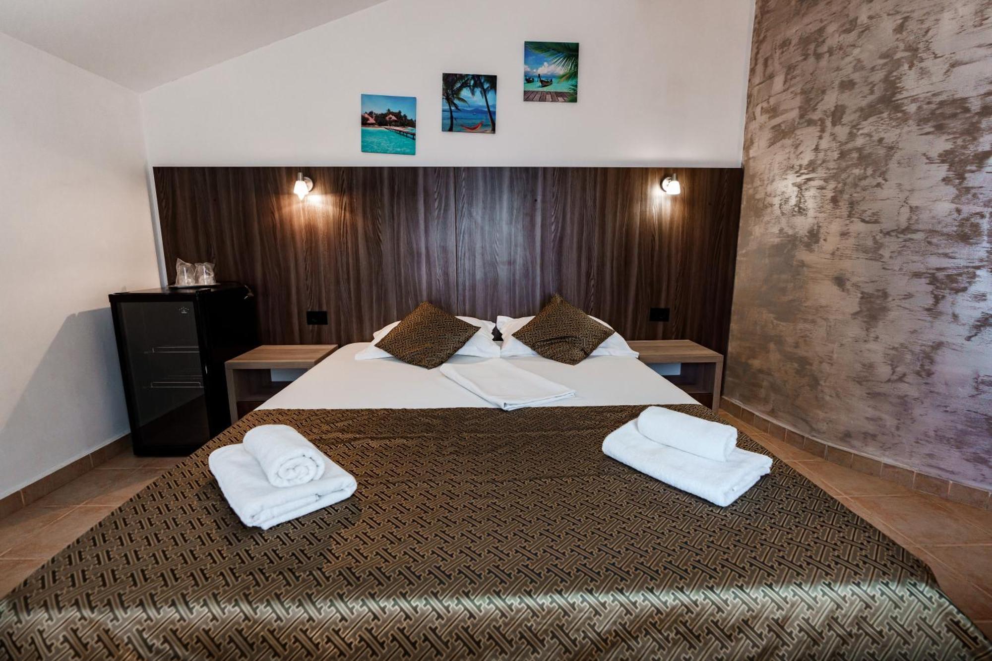Hotel Raluca Năvodari Zewnętrze zdjęcie